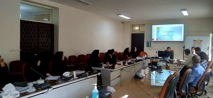 گام‌های مهم مرکز بهداشت همدان در ارتقای سلامت عمومی/ از تشدید نظارت بر بیماریهای واگیر تا کنترل بیماریهای مزمن